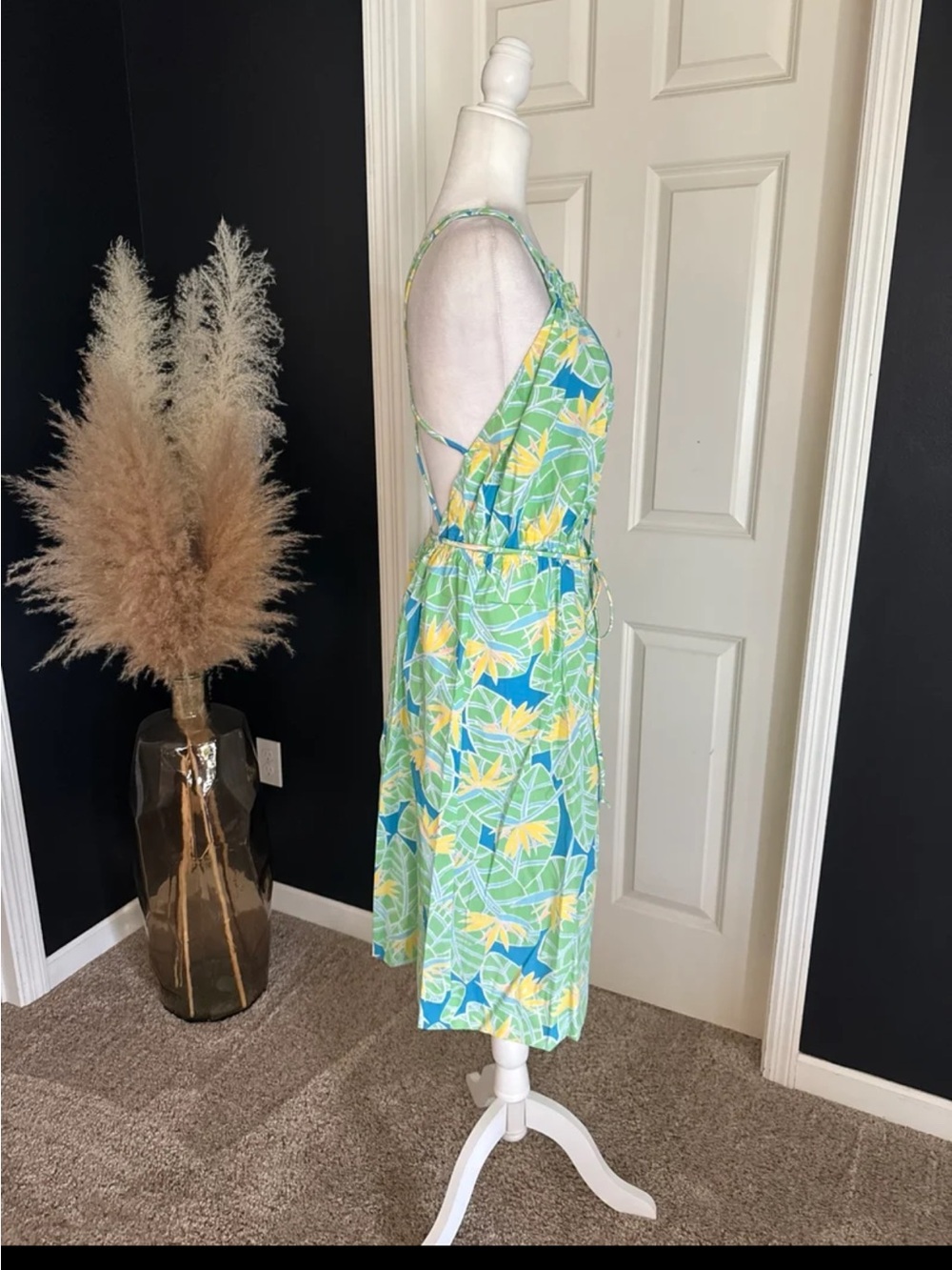 Vintage Lilly Pulitzer “The Lilly” 70’s Vibrant Tropical Print Midi Dress Medium - Picture 5 of 12